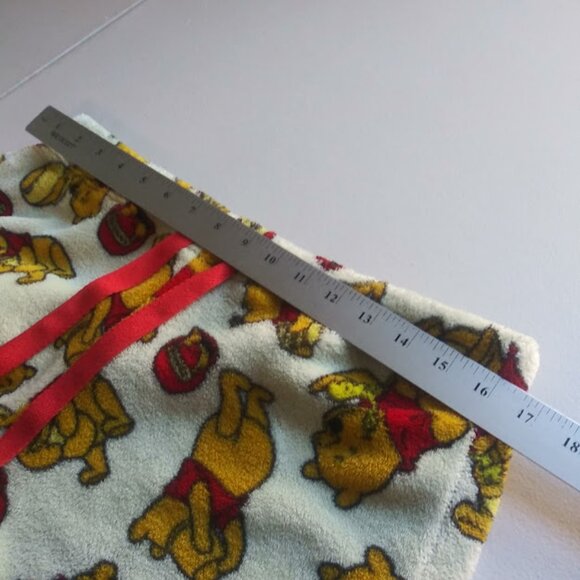 Disney women's size L yellow and red Winnie the Pooh pajama pants - Picture 9 of 14